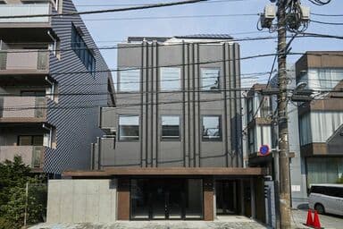 オーエムビー(OMB)北参道