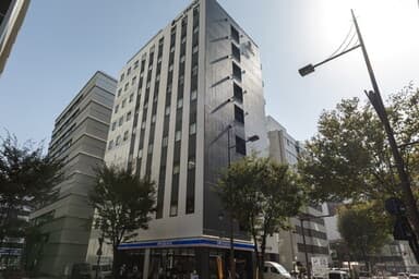 リージャス(Regus)岡山アクロスキューブ