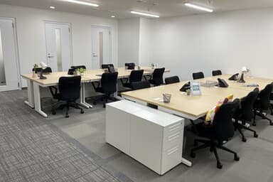 30名用レンタルオフィス+専用会議室
