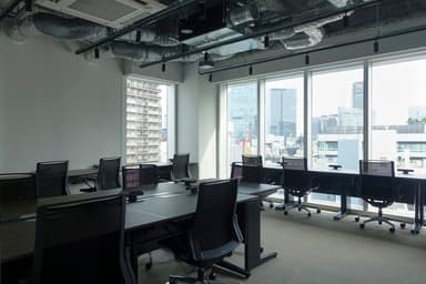 15名区画(窓あり)