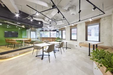 U square(ユースクエア)高田馬場