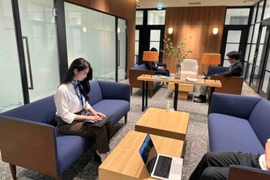 エーエヌエーワークキャビン(ANA WORK CABIN)なんば