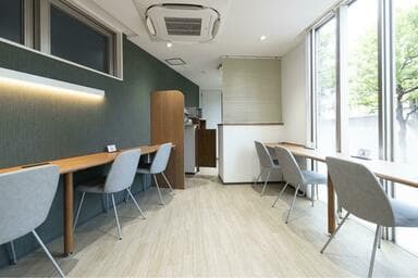 301号室(1名部屋・窓有)